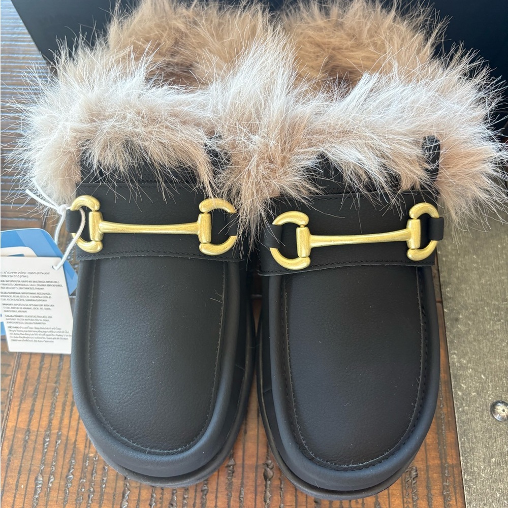 Hey Dude Black Furry Slip ons